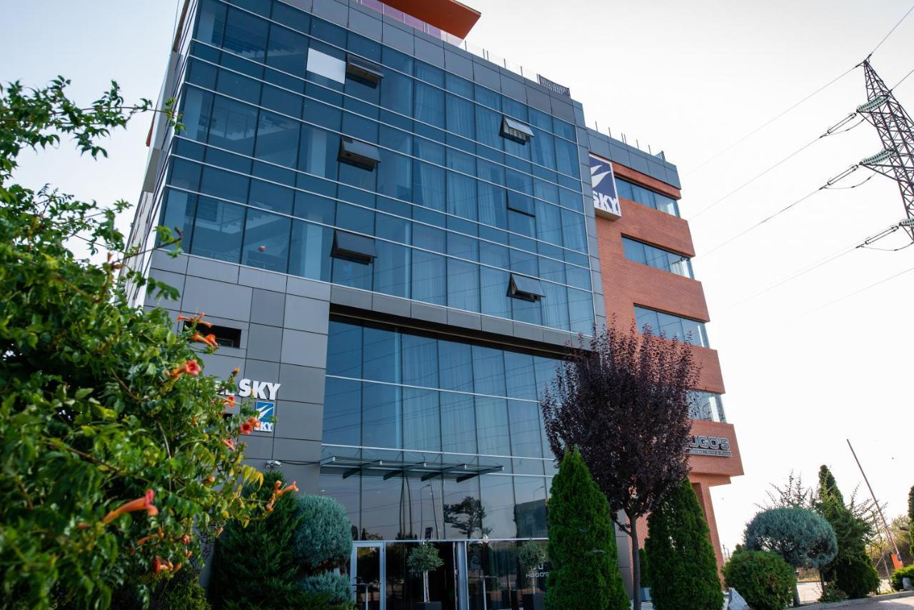 Sky Hotel Oradea Zewnętrze zdjęcie